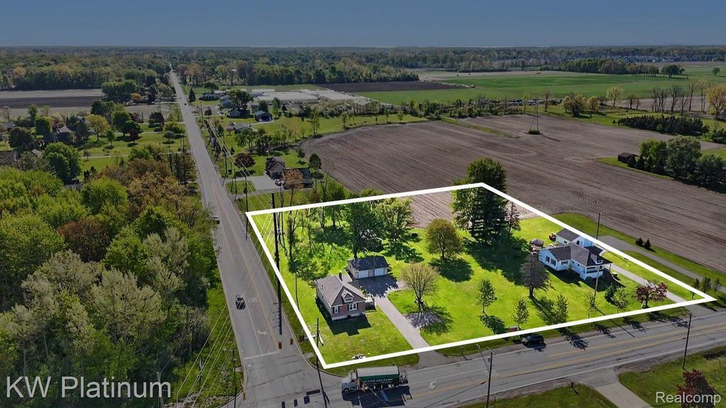 52900 North Avenue, Macomb township