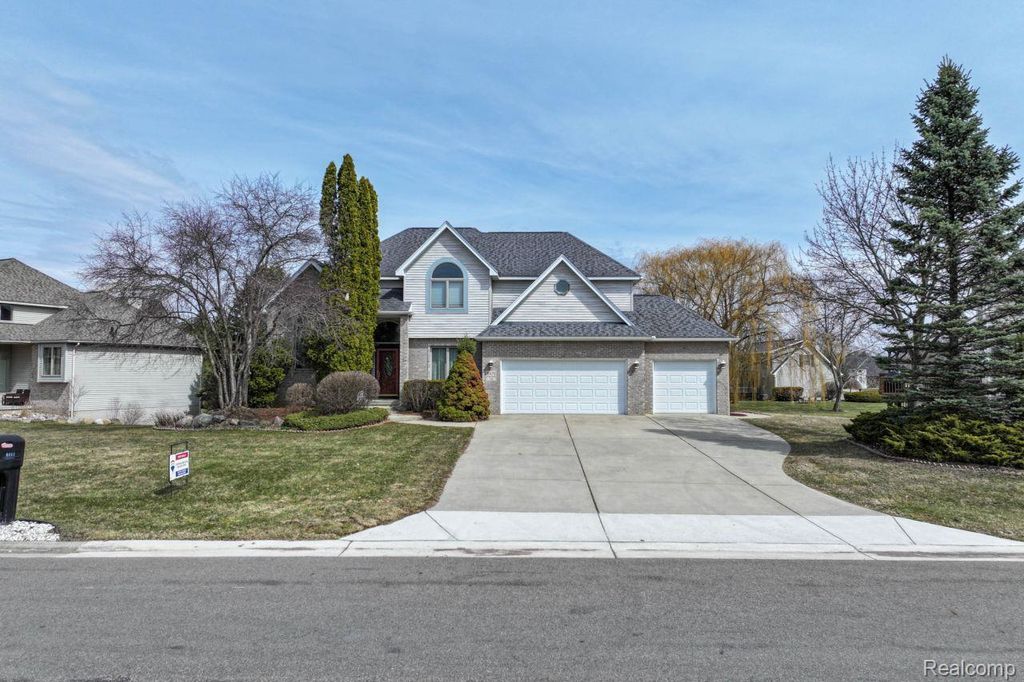 6476 Stonebrook Lane, Flint charter township