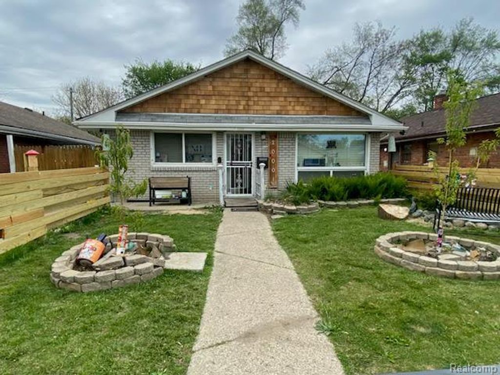 20001 Washburn Street, Detroit city