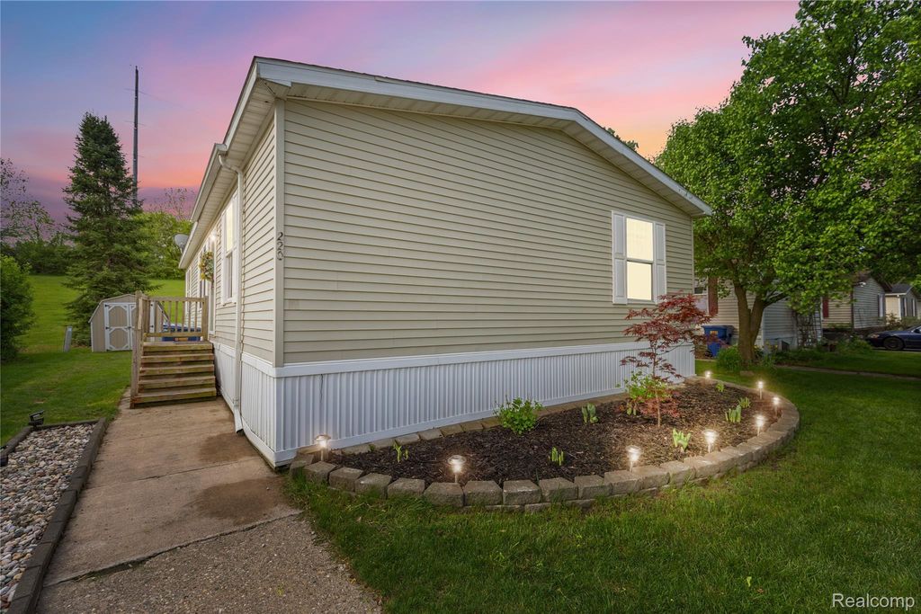 165 Lot 220 S Opdyke Road, Auburn Hills