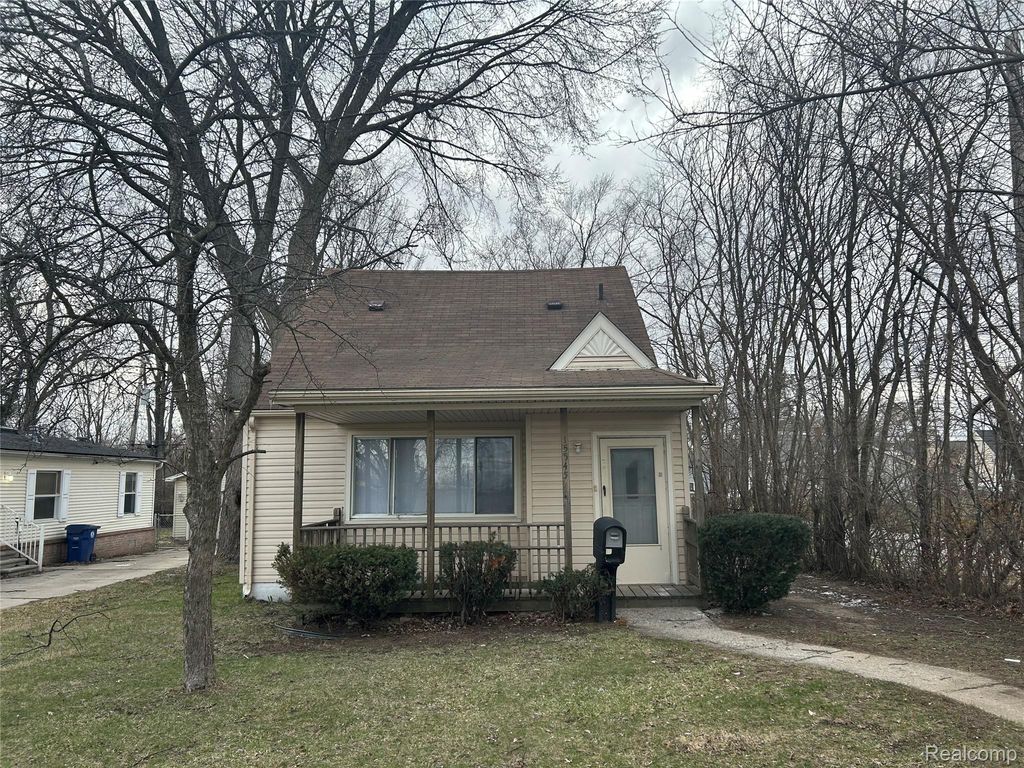 15545 Woodbine, Redford charter township