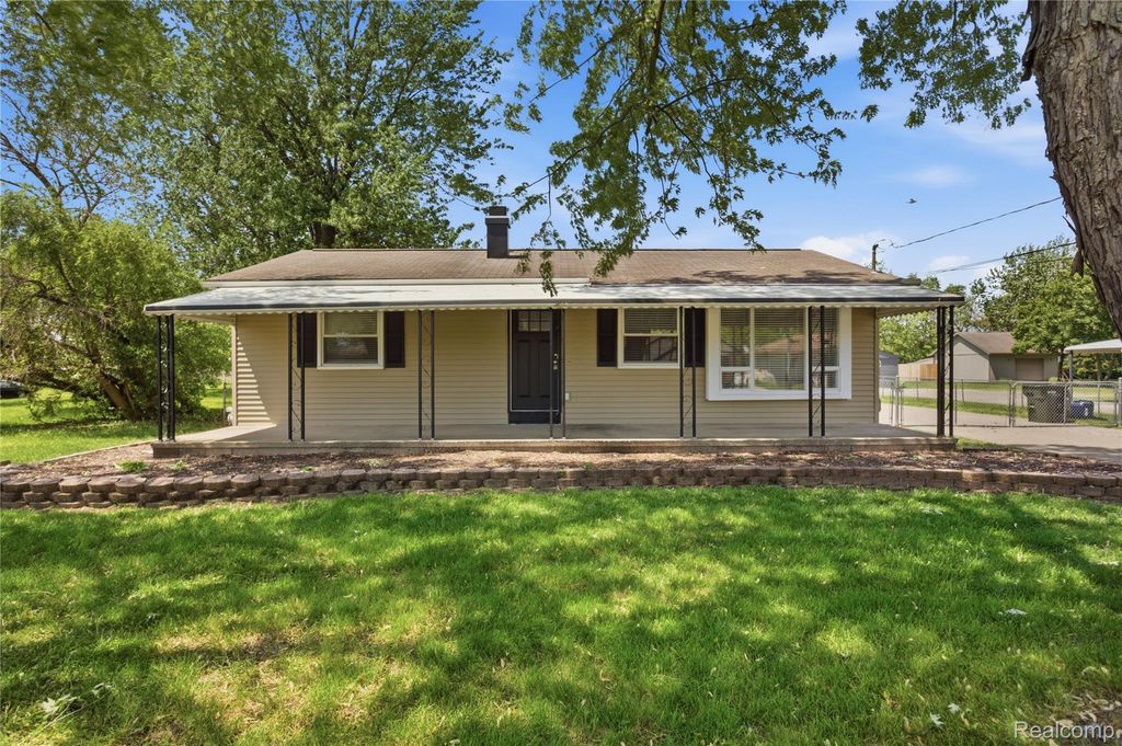 37257 Dundee Street, Sterling Heights city