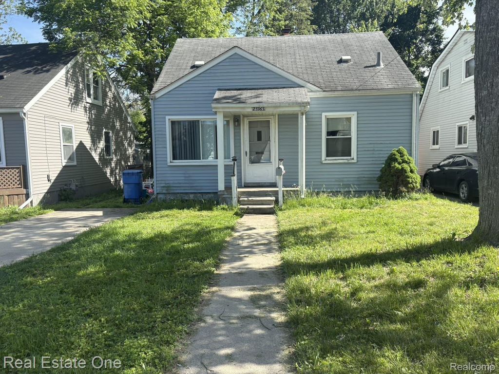 25963 Powers Avenue, Dearborn Heights city