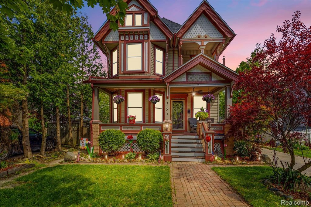 151 S Main Street, Marine City city
