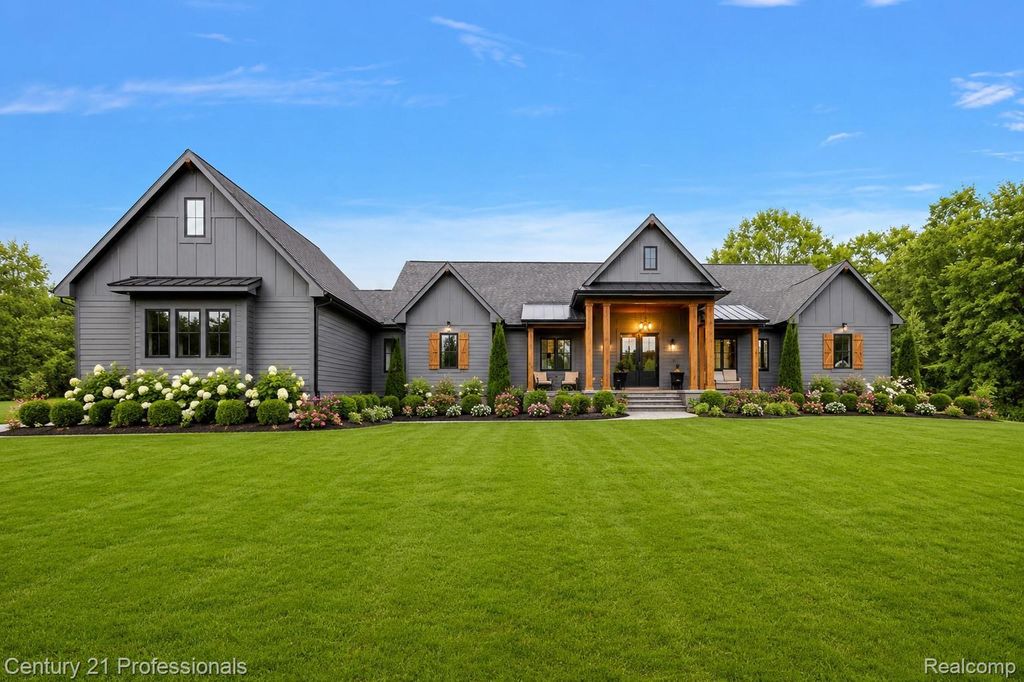 5340 Clarkston, Independence charter township
