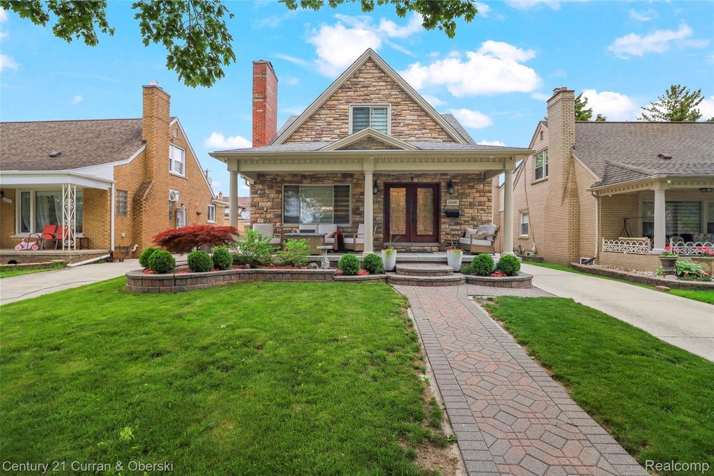 6446 Oakman Boulevard, Dearborn city