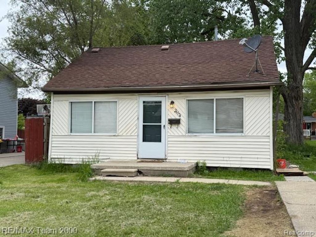 26174 Kitch Street, Inkster city