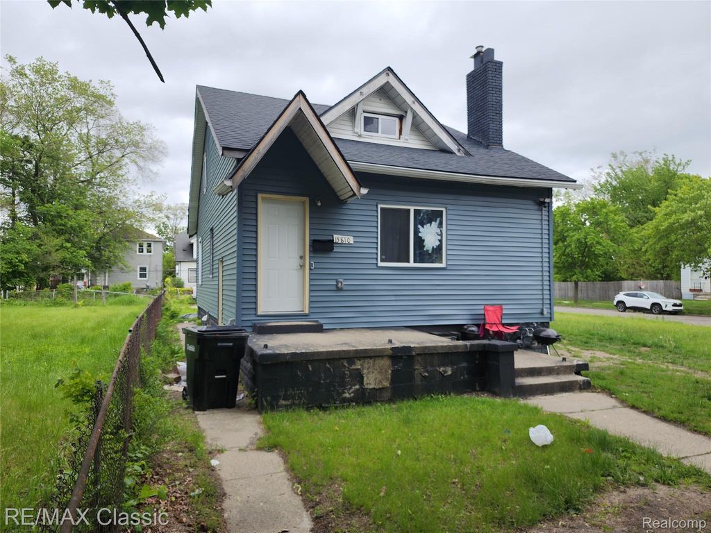 15810 Prairie Street, Detroit
