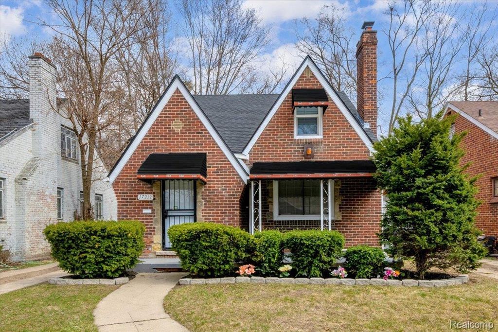 17212 Sunderland Road, Detroit city