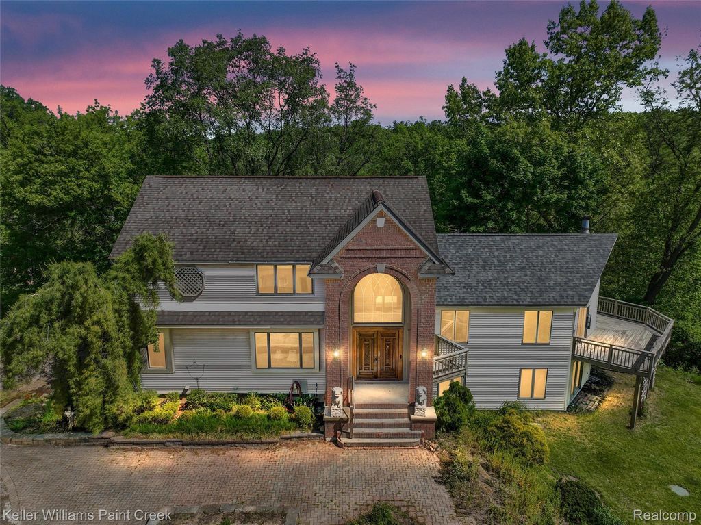 1150 N Livernois Road, Rochester Hills city