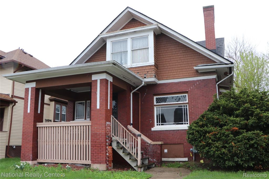 164 California Street, Highland Park city