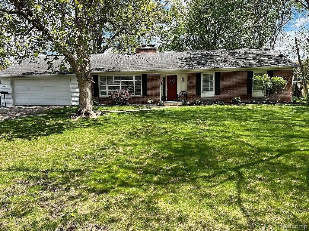 2507 Carlyle Drive, Kalamazoo city