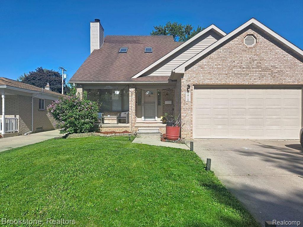 5918 N Evangeline Street, Dearborn Heights city