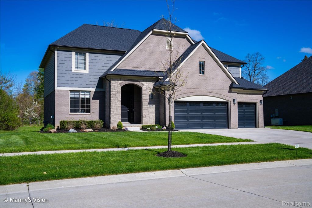 2935 Basil Drive, Rochester Hills city