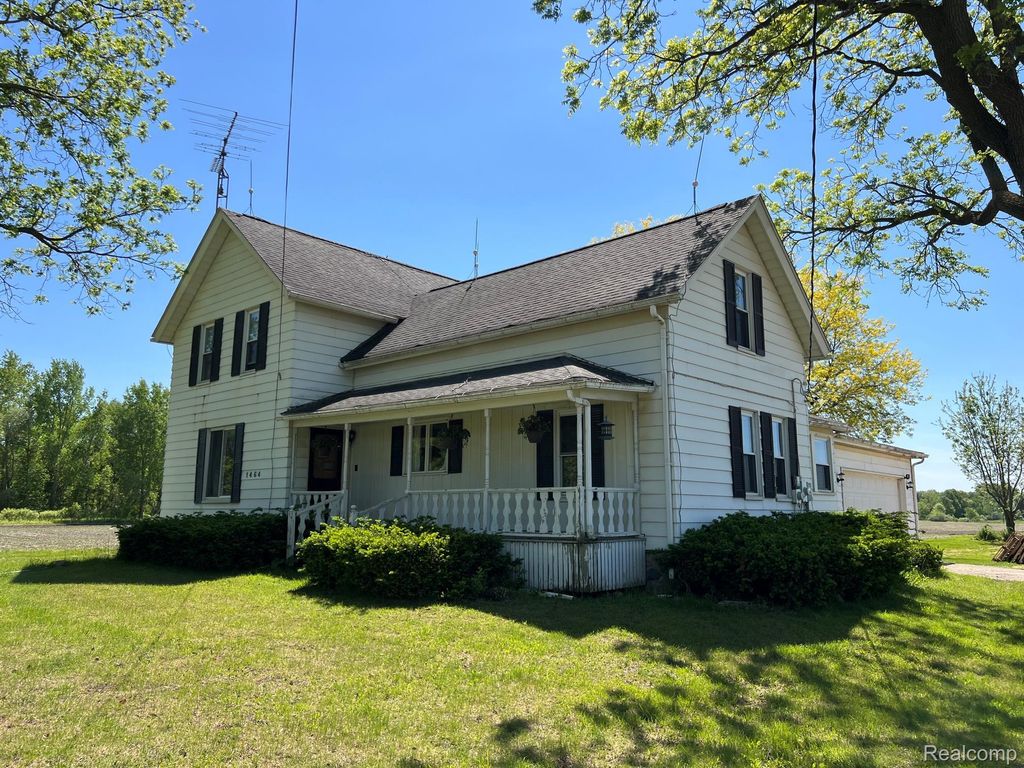 1464 S Force Road, Attica