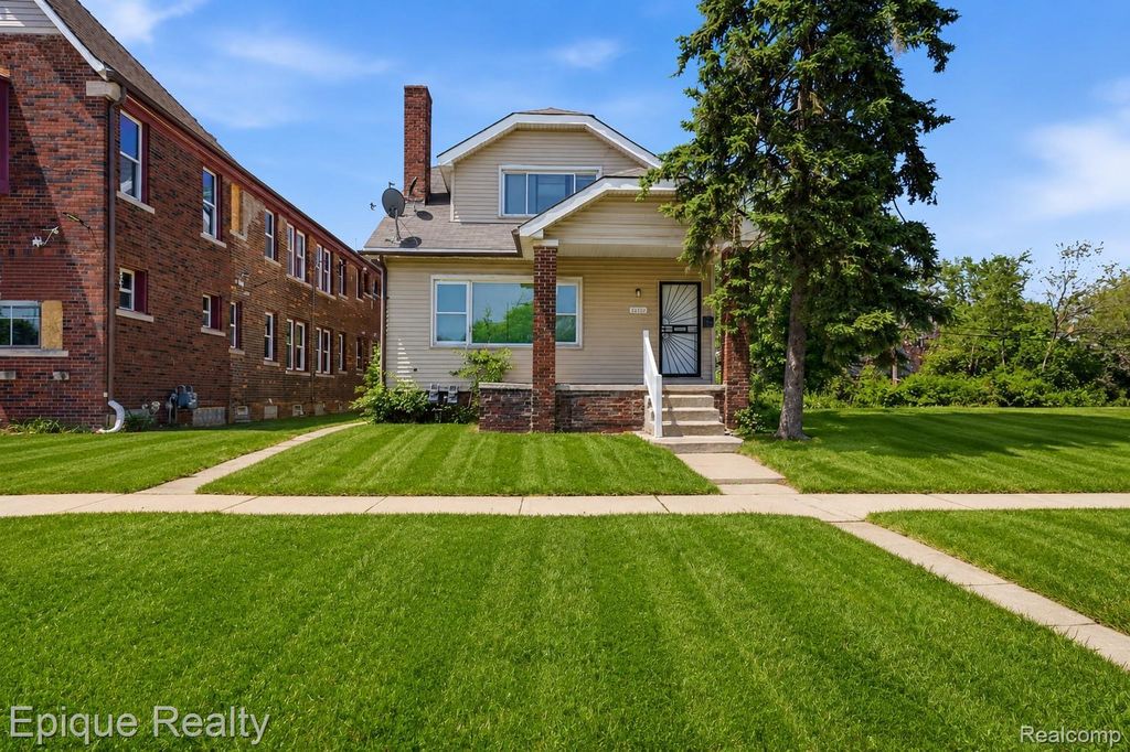 16901 Log Cabin Street, Detroit city