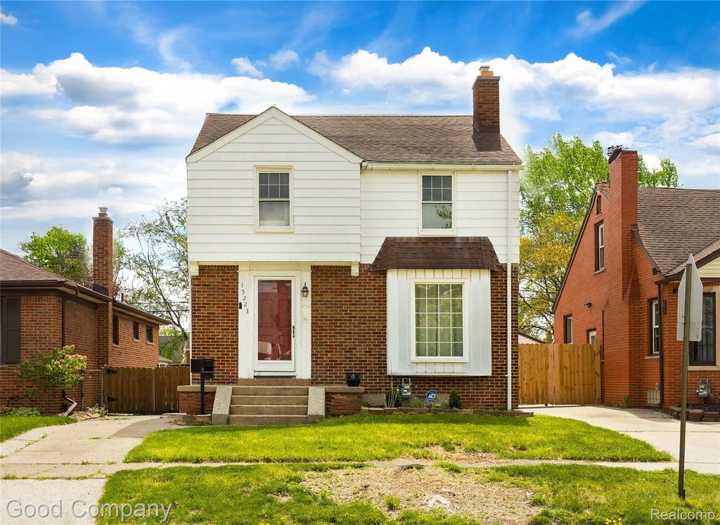 15223 Thomas Avenue, Allen Park city