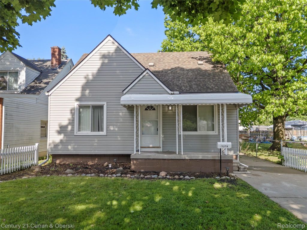 5378 Weddell Street, Dearborn Heights city