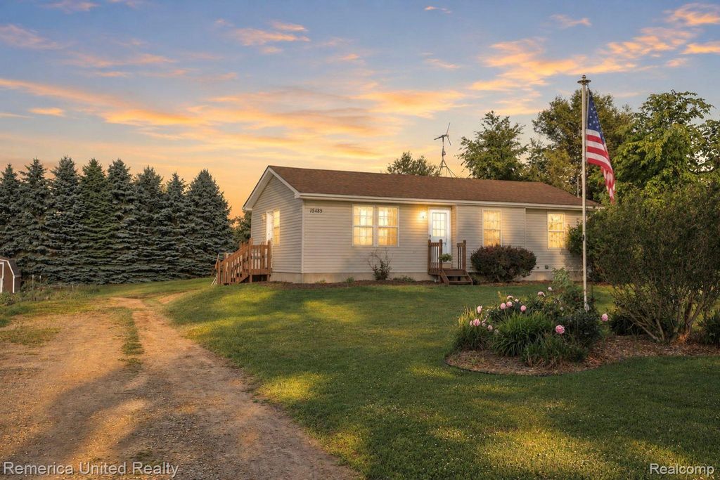 15489 Bird Road, Argentine township