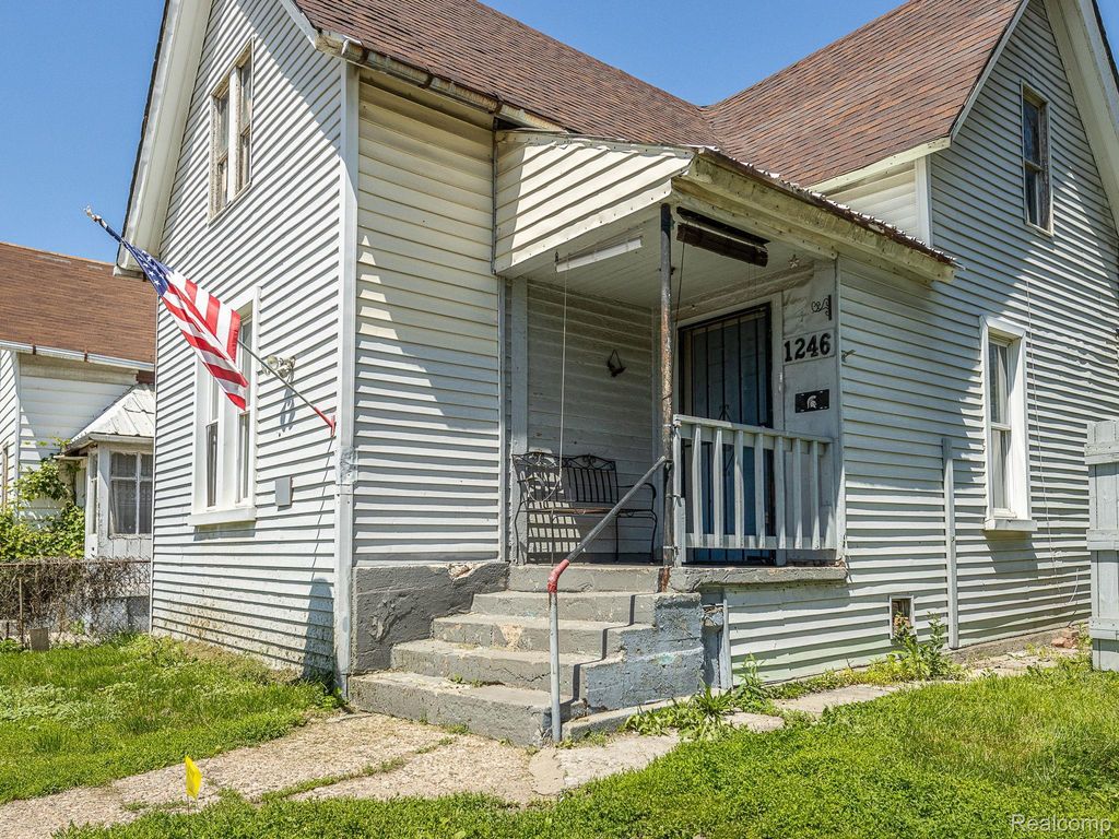 1246 Junction Street, Detroit city