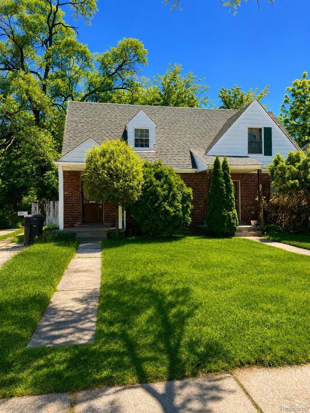 12664 Kelly Road, Detroit city