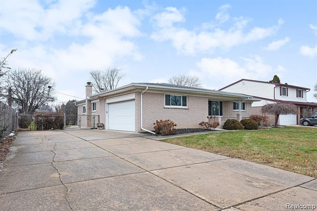 3461 Lancaster Drive, Sterling Heights city