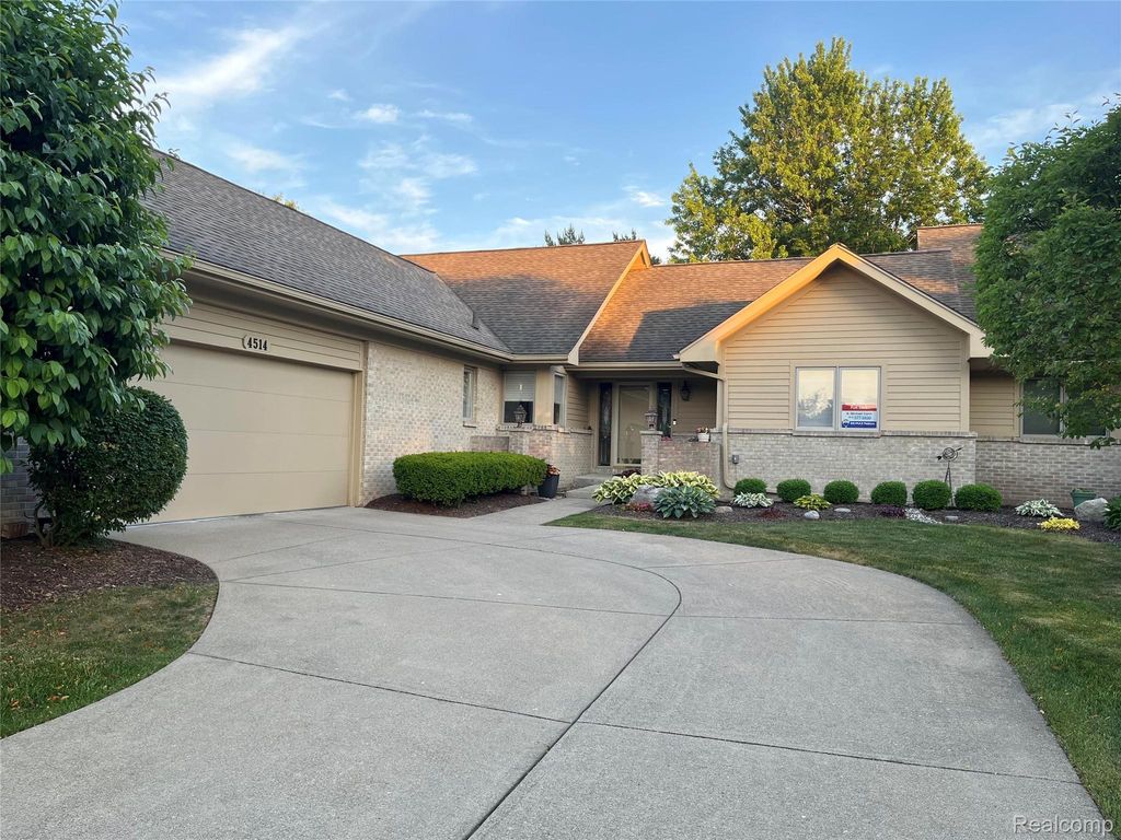4514 Ravenwood Drive, Grand Blanc charter township
