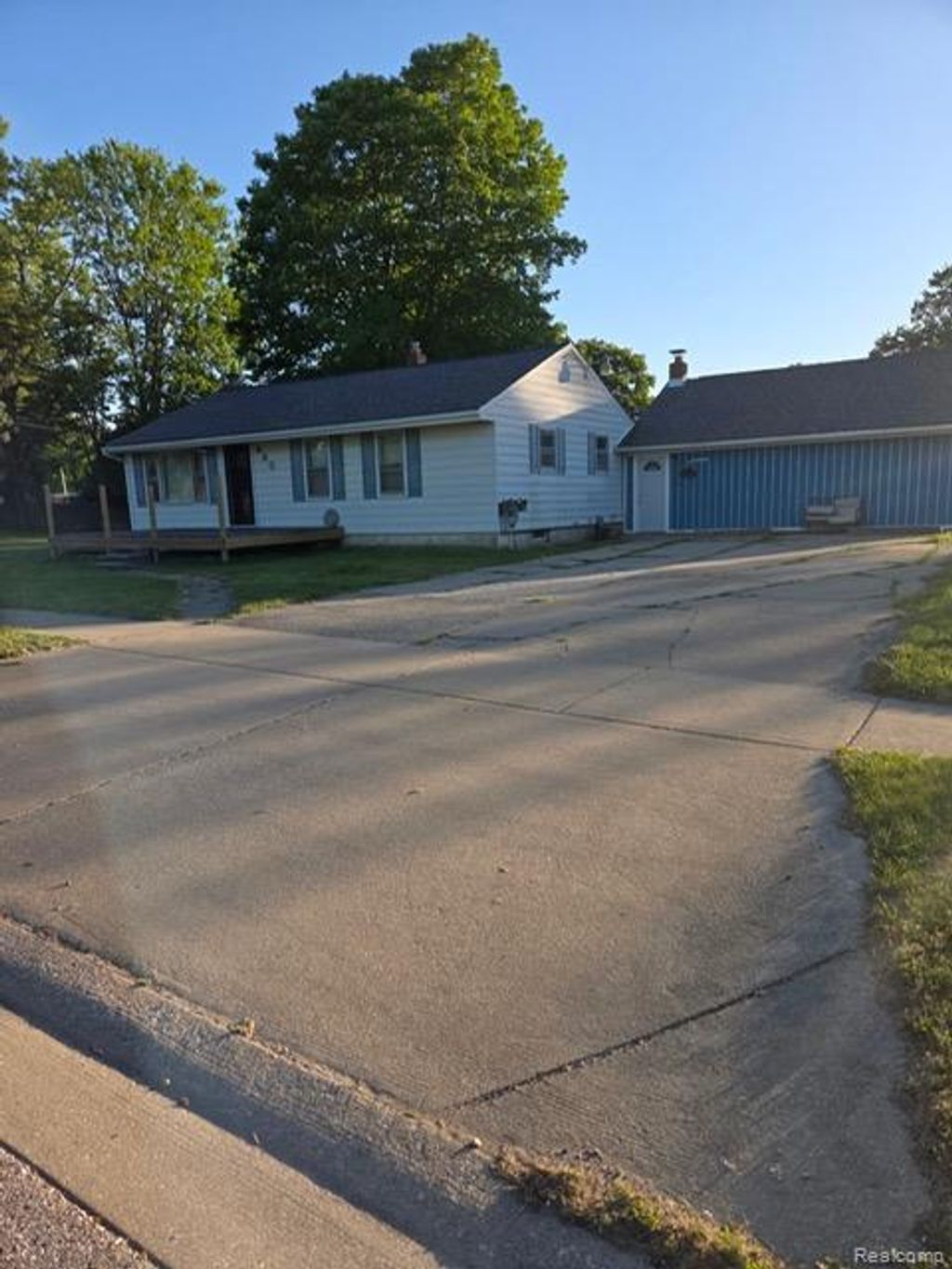 660 S Almont Avenue, Imlay City city