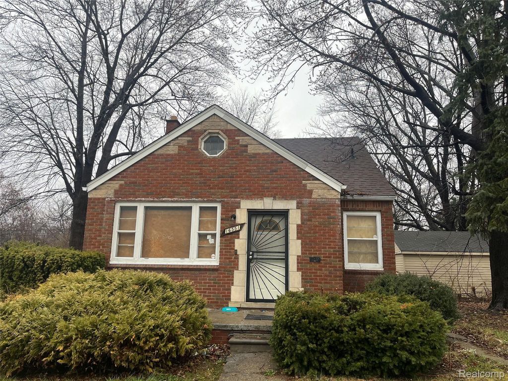 16551 Tacoma, Detroit city