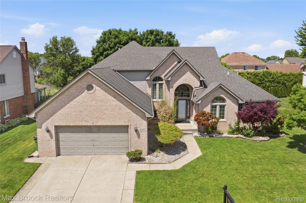 46547 Glen Eagle Drive, Shelby charter township