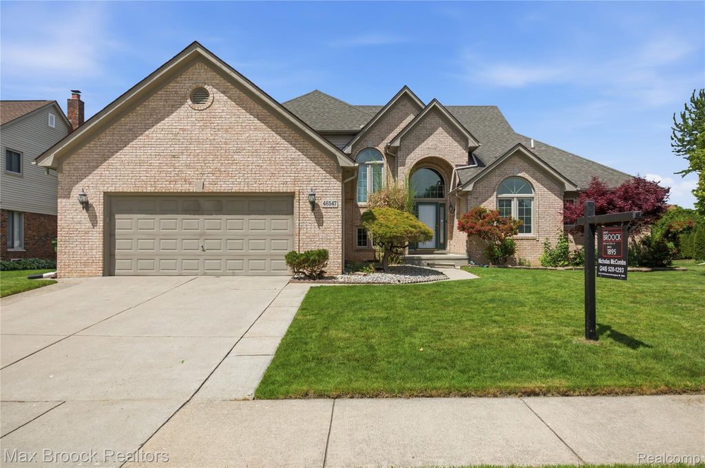 46547 Glen Eagle Drive, Utica