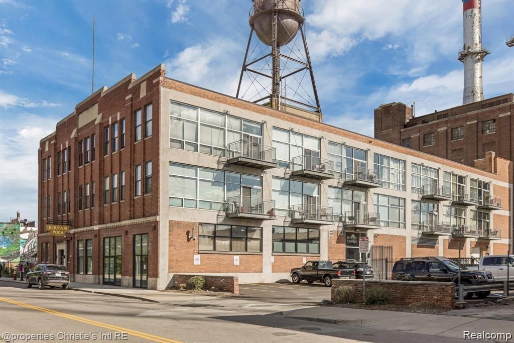 55 W Canfield Street 204, Detroit