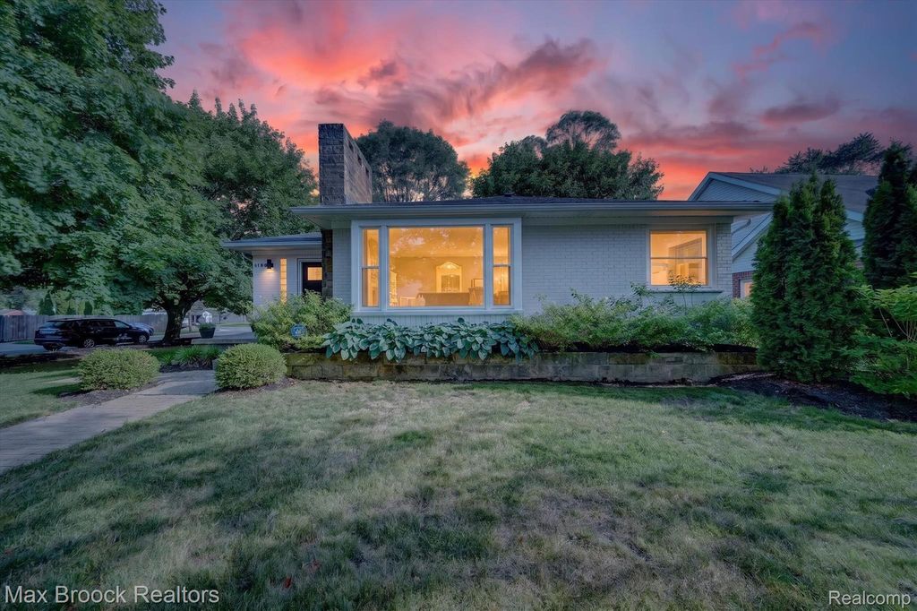 1124 E Windemere Avenue, Royal Oak city