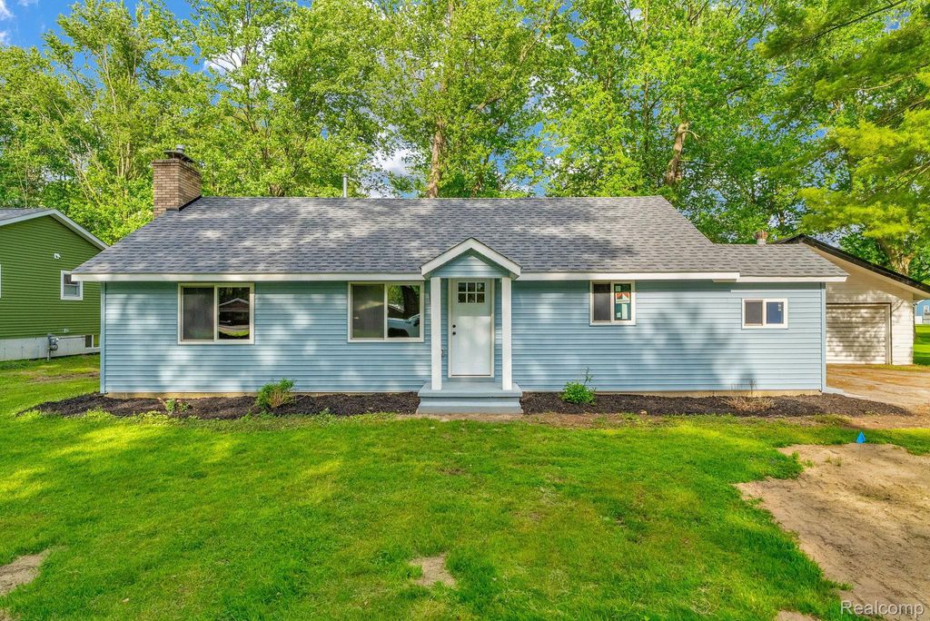 34 Pack Street, Croswell city
