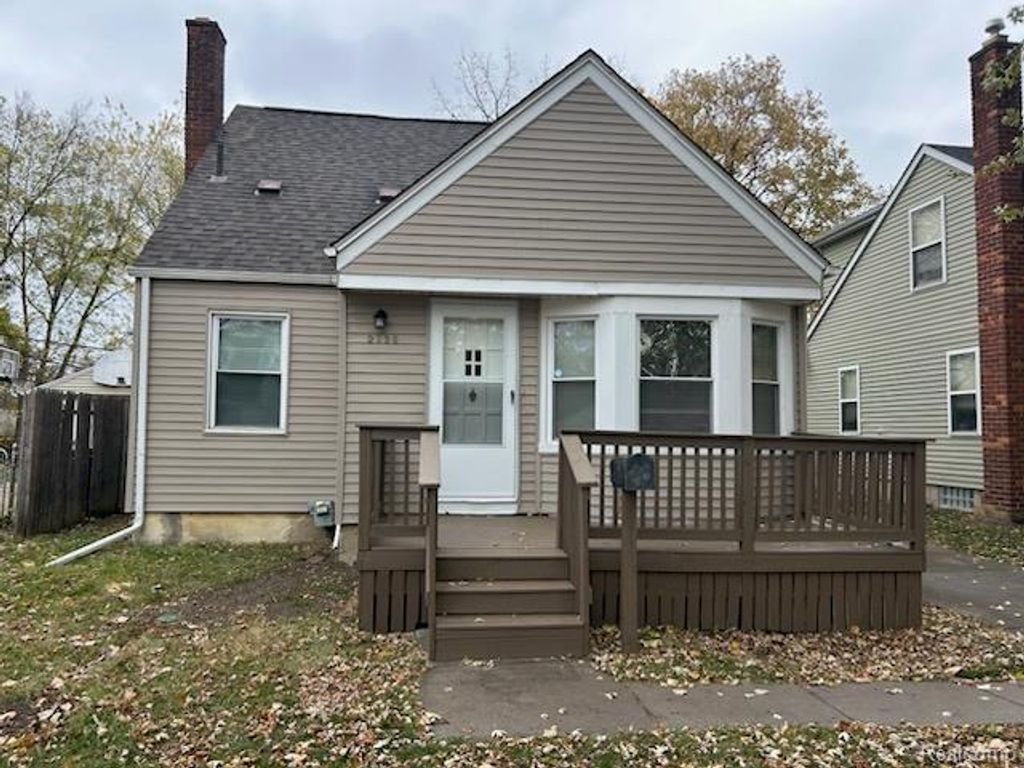 2438 Columbia Road, Berkley city