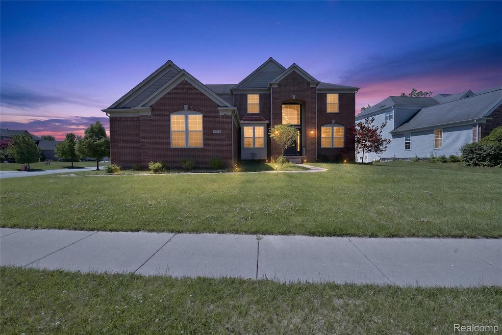 8862 Prairie Street, York charter township