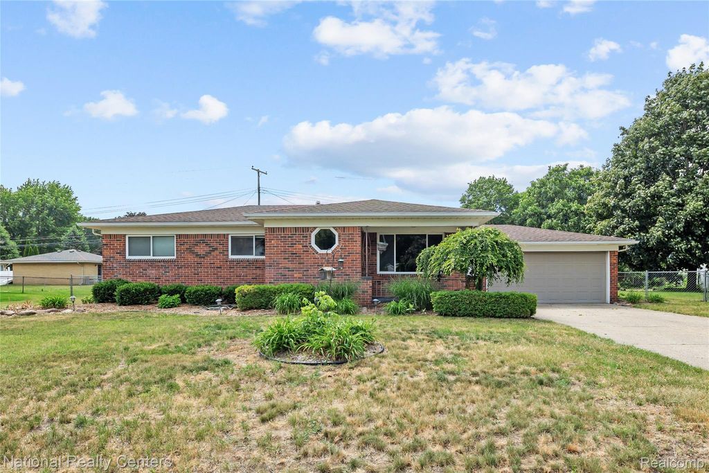 52655 Pappy, Shelby charter township