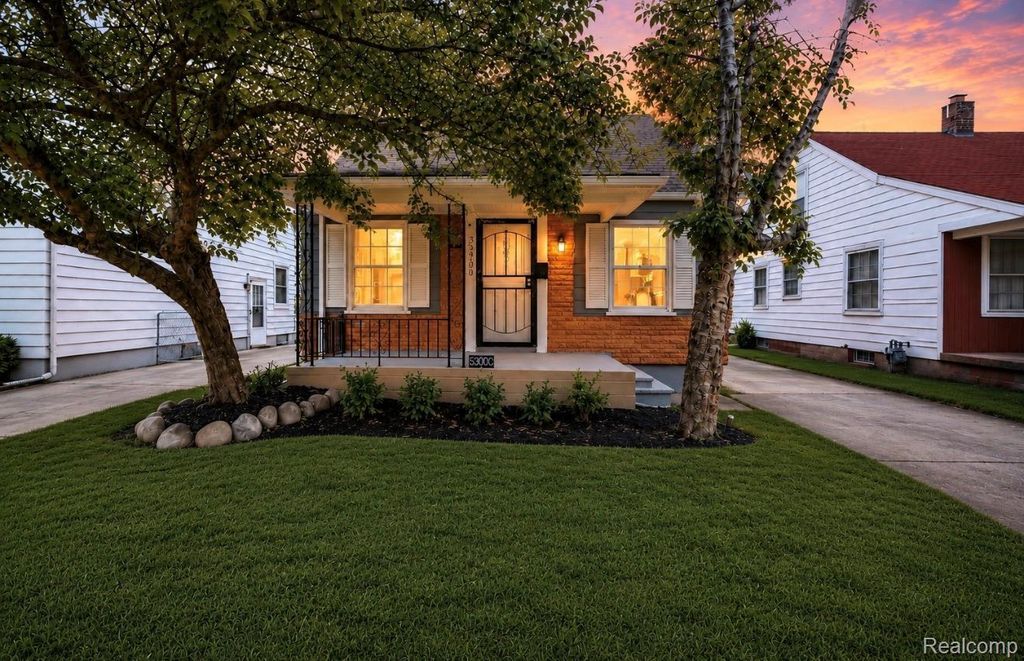23809 Normandy Avenue, Eastpointe city