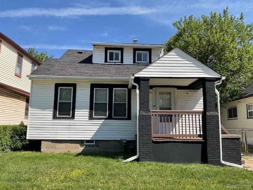 7235 Maxwell Avenue, Warren city