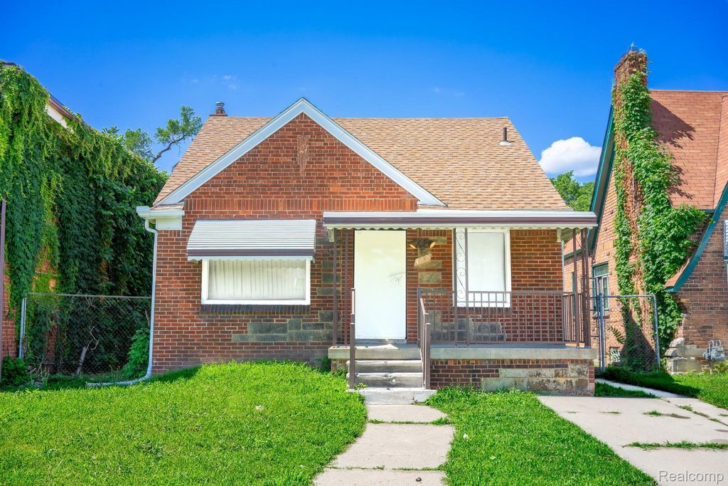 4224 W Davison, Detroit city