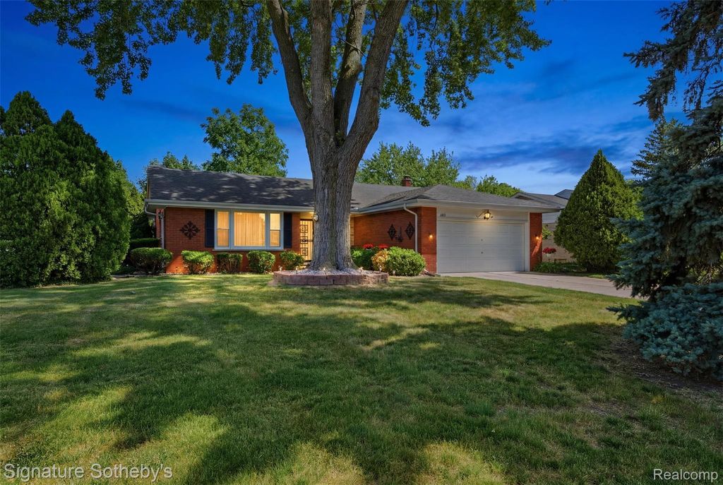 6344 Campus Drive, Dearborn Heights city