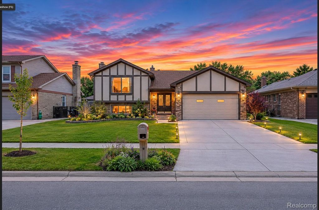 35826 Foothill Drive, Sterling Heights city