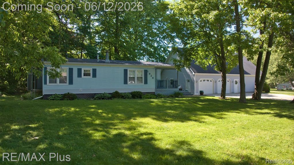 1926 New Rochelle Drive, Elba township