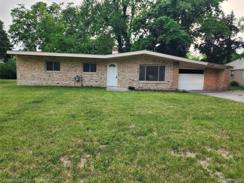 27391 Spring Arbor Drive, Southfield city