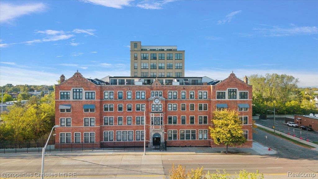 6533 E Jefferson Avenue 307, Detroit
