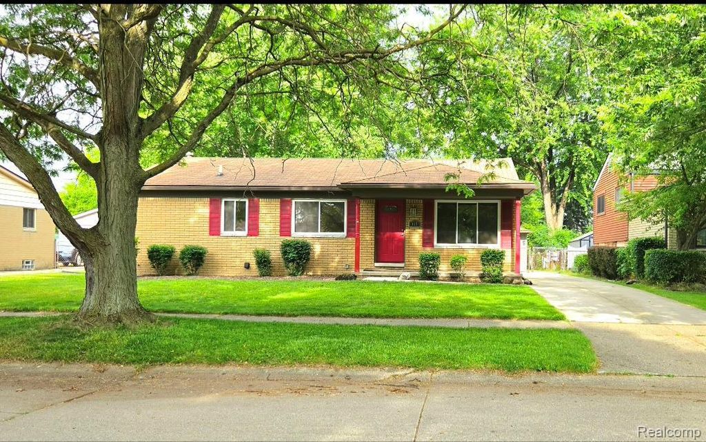417 Shana Drive, Canton charter township