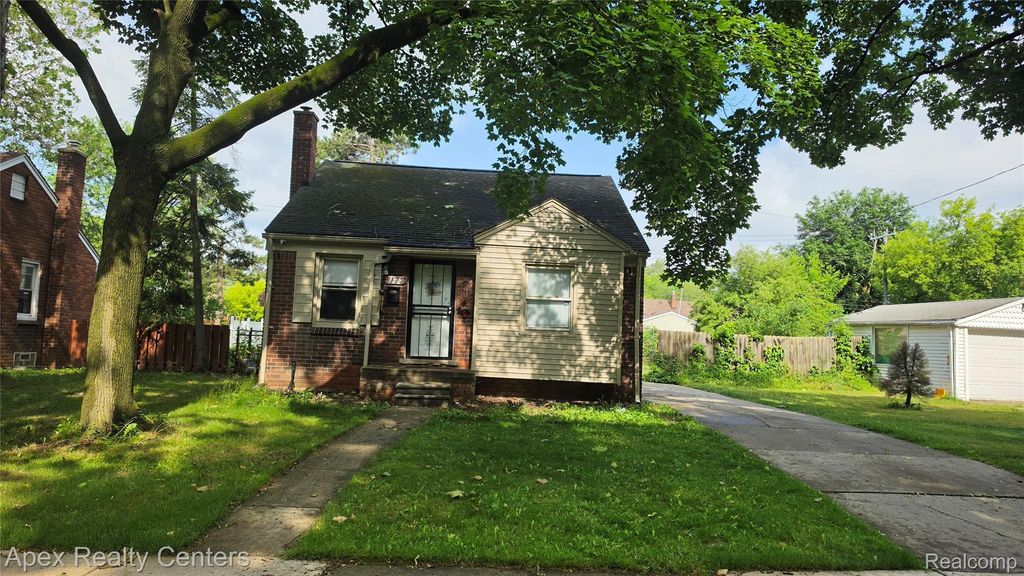 1172 Blackstone Street, Inkster city
