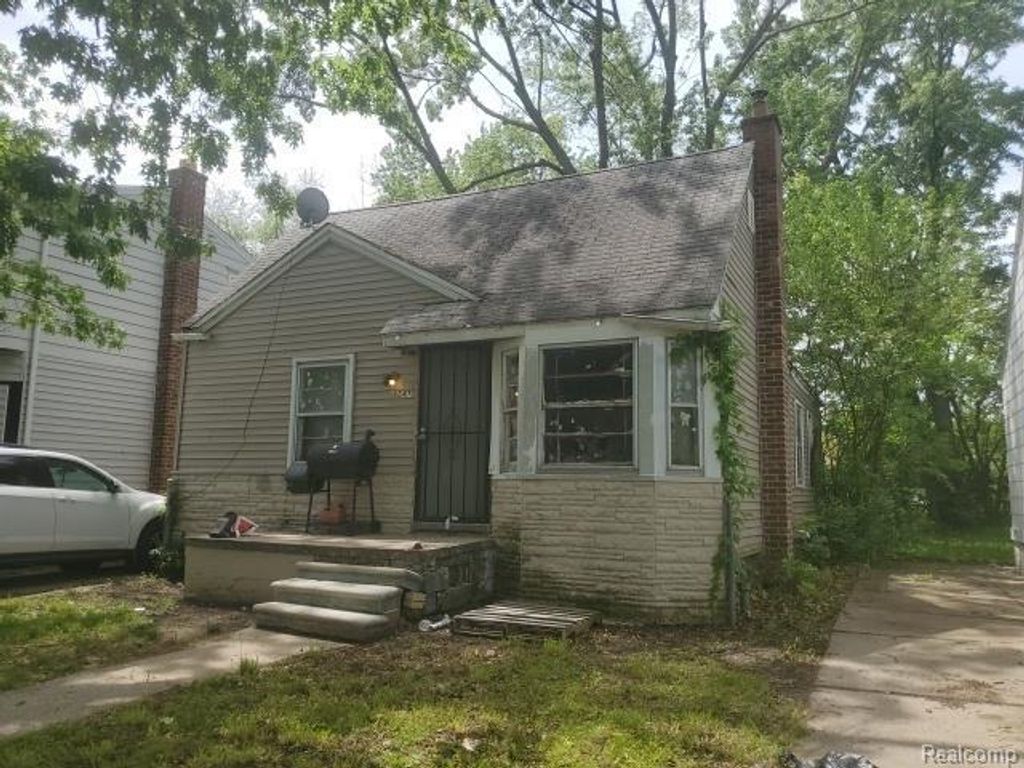 8247 Auburn Street, Detroit city