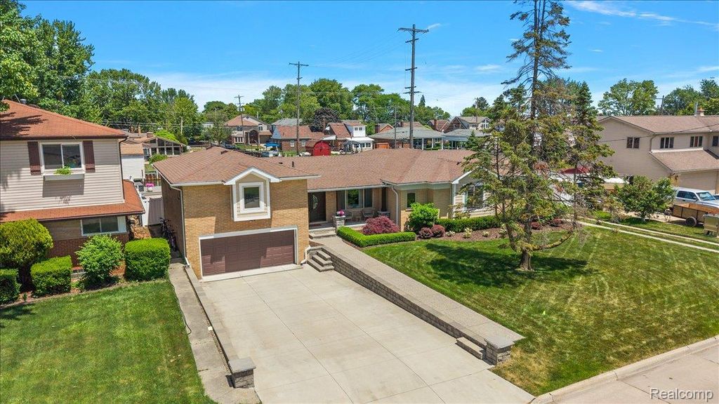 22461 Benjamin Street, St. Clair Shores city