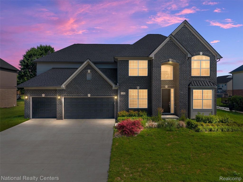 1283 Bloomingdale Drive, Troy city